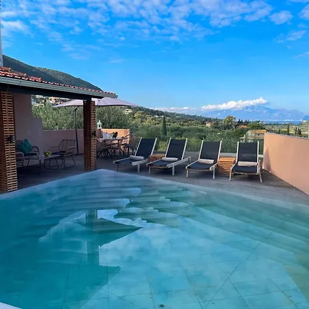 Villa In With Private Pool & Sea Views Alykes (Zakynthos)