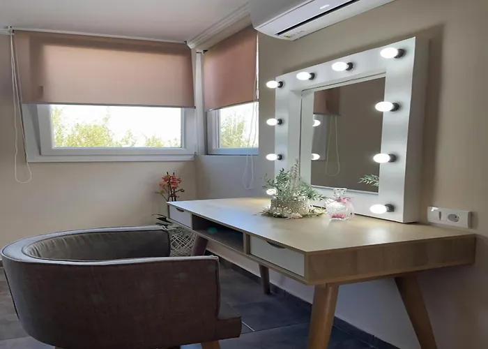 Вилла In With Private Pool & Sea Views Аликес