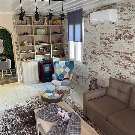 In With Private Pool & Sea Views 别墅 阿里克斯